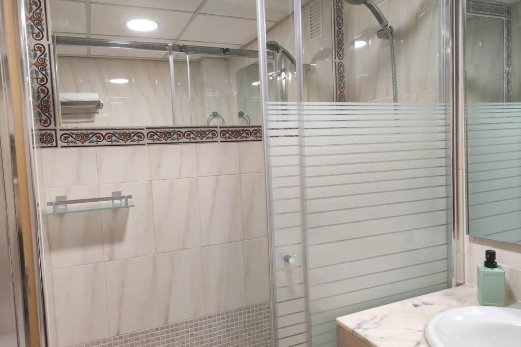 Paradis Salou, Centro Turistico, Wifi, Piscina, Vistas Al Mar Luaran gambar