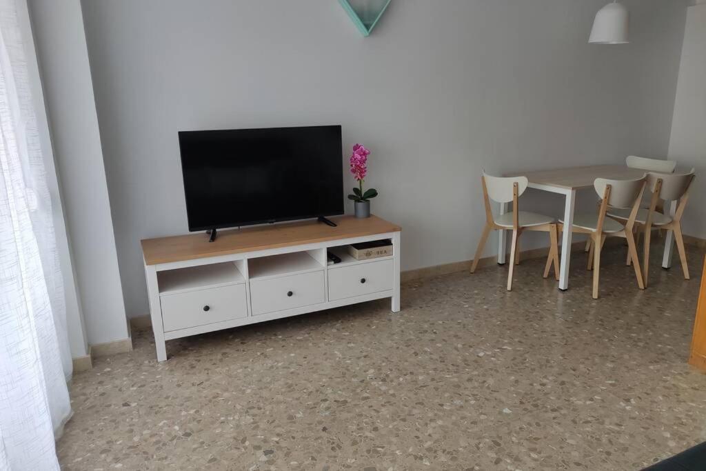 Paradis Salou, Centro Turistico, Wifi, Piscina, Vistas Al Mar Luaran gambar